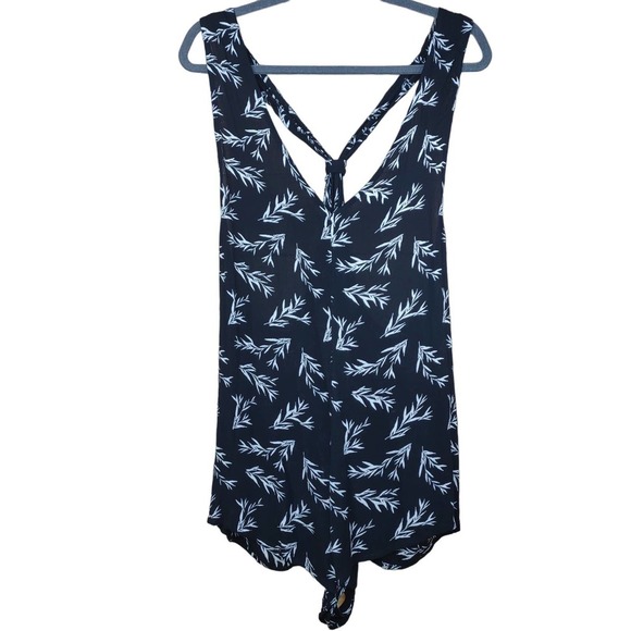 Urban Outfitters Out from Under NWT soft viscose lounge romper black white leaf - Picture 2 of 6
